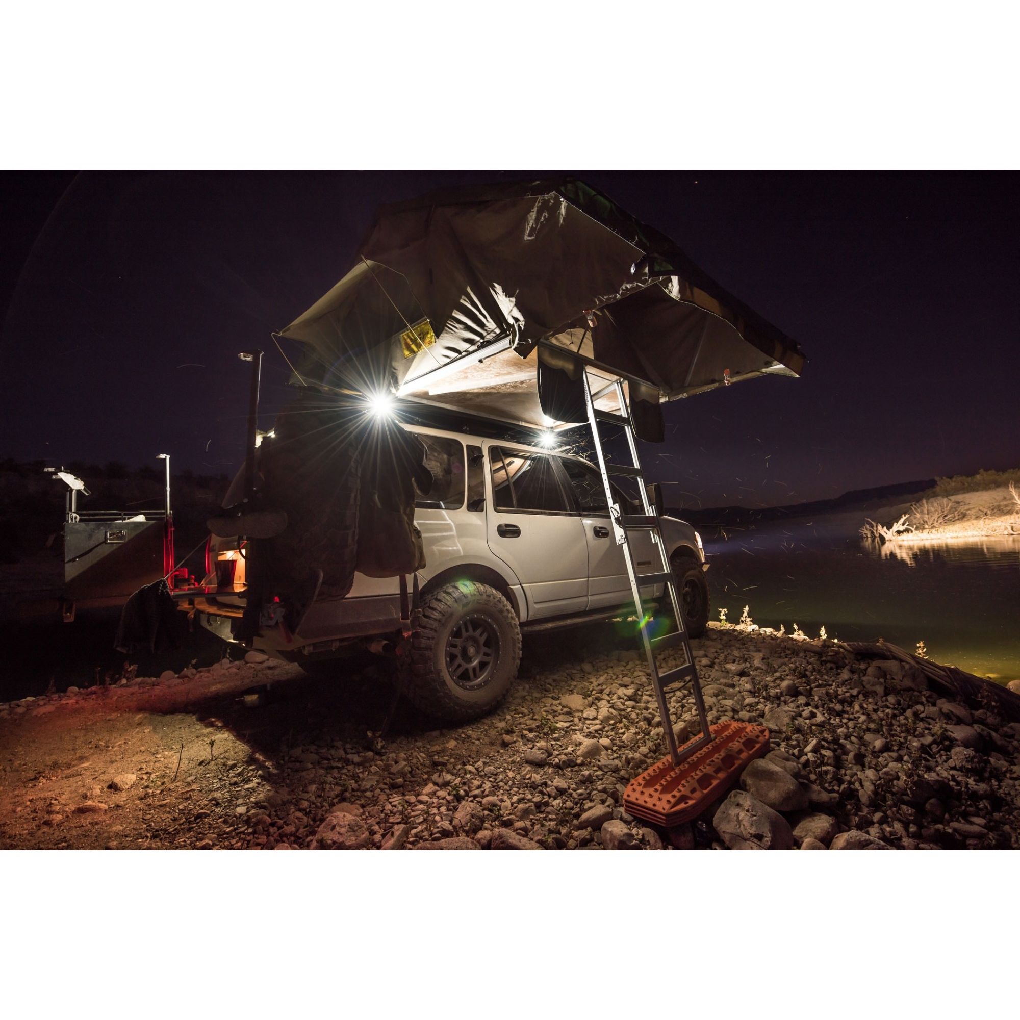 KC Hilites 2 in C-Series C2 LED - 2-Light System - Backup - 20W Flood Beam