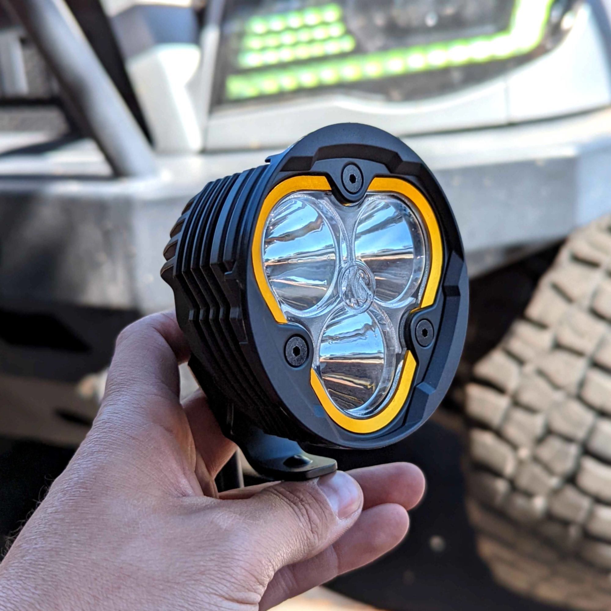 Round Universal Shrouds for FLEX ERA? 3 Lights - Pair