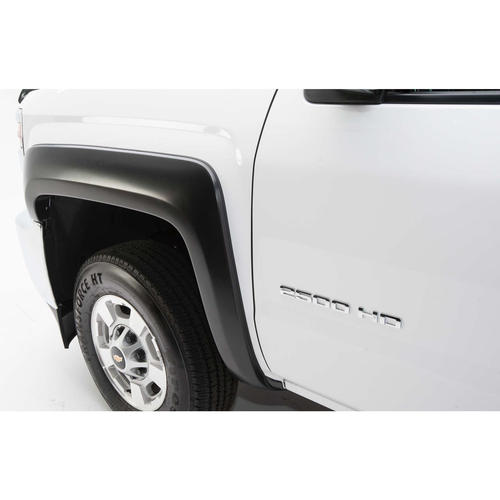 EGR - 751574 - USA Black Rugged Style Fender Flares